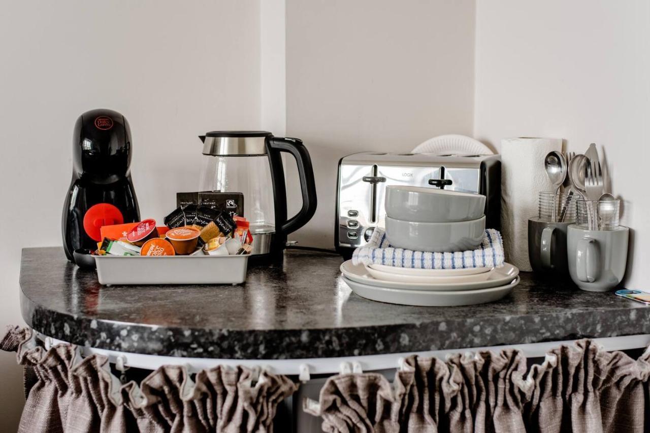 Penthouse Suite, Sea View, Close To Shops, Beach And Train St Leonards-on-Sea Extérieur photo